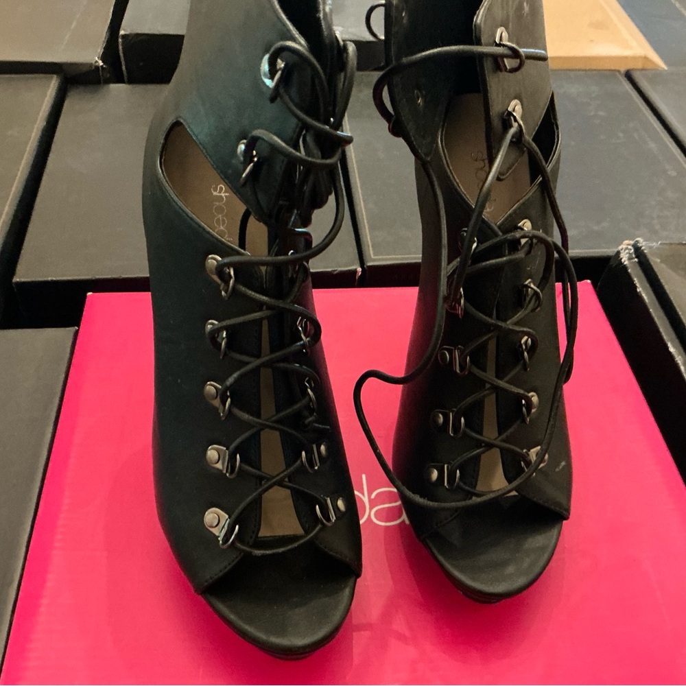 Shoe Dazzle Black Lace-Up Heels